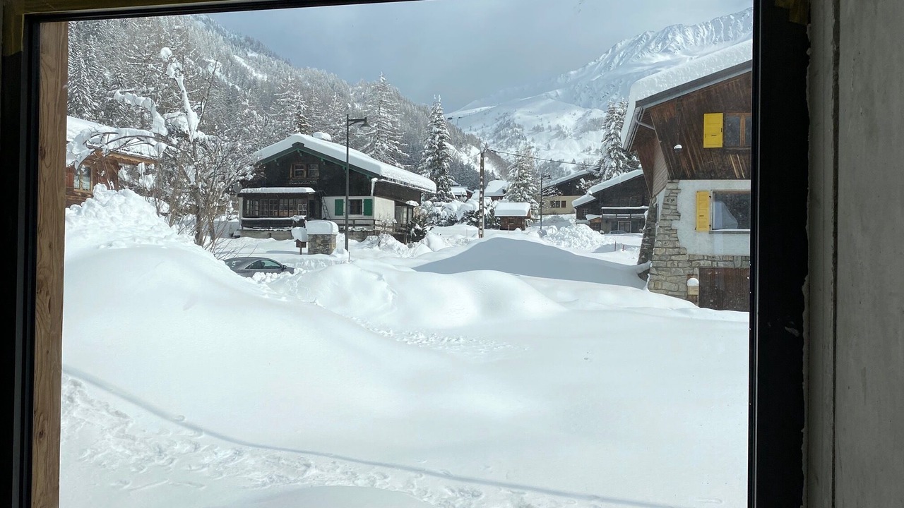 Photo of Bedroom in Montroc