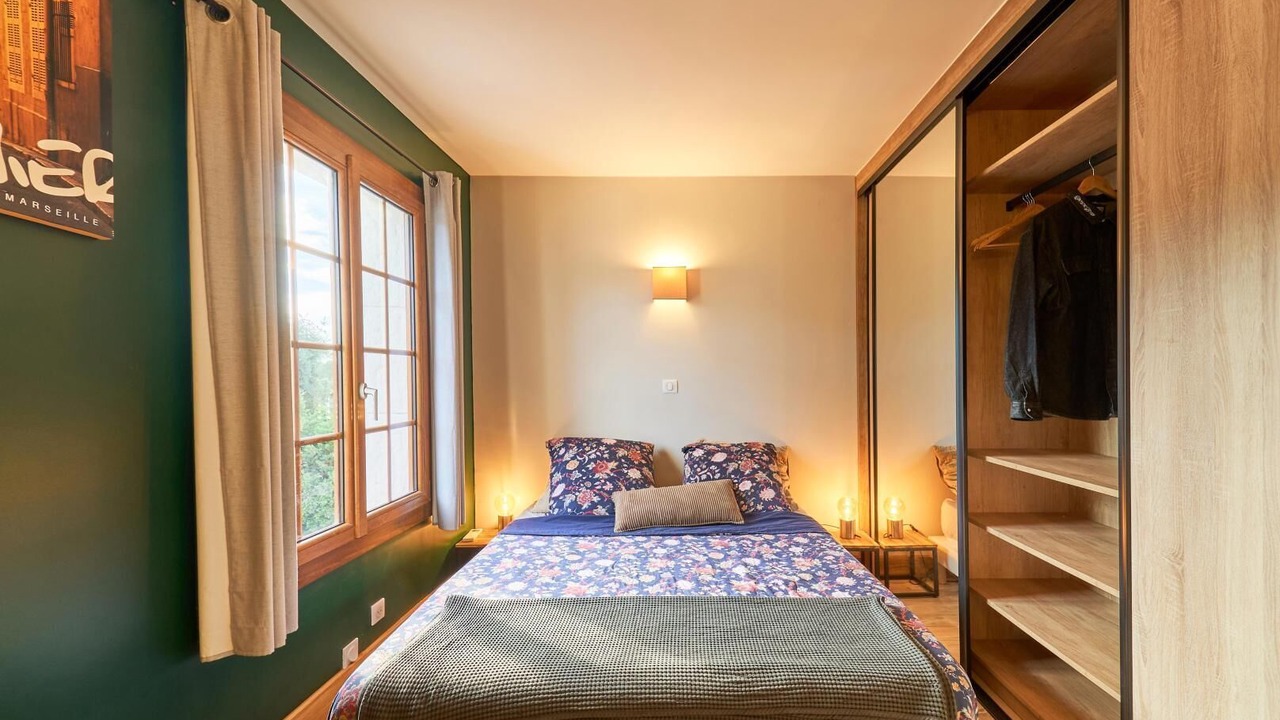 Photo of Bedroom in Le Brusc