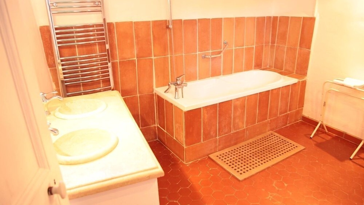 Photo of Bathroom in Cabasse