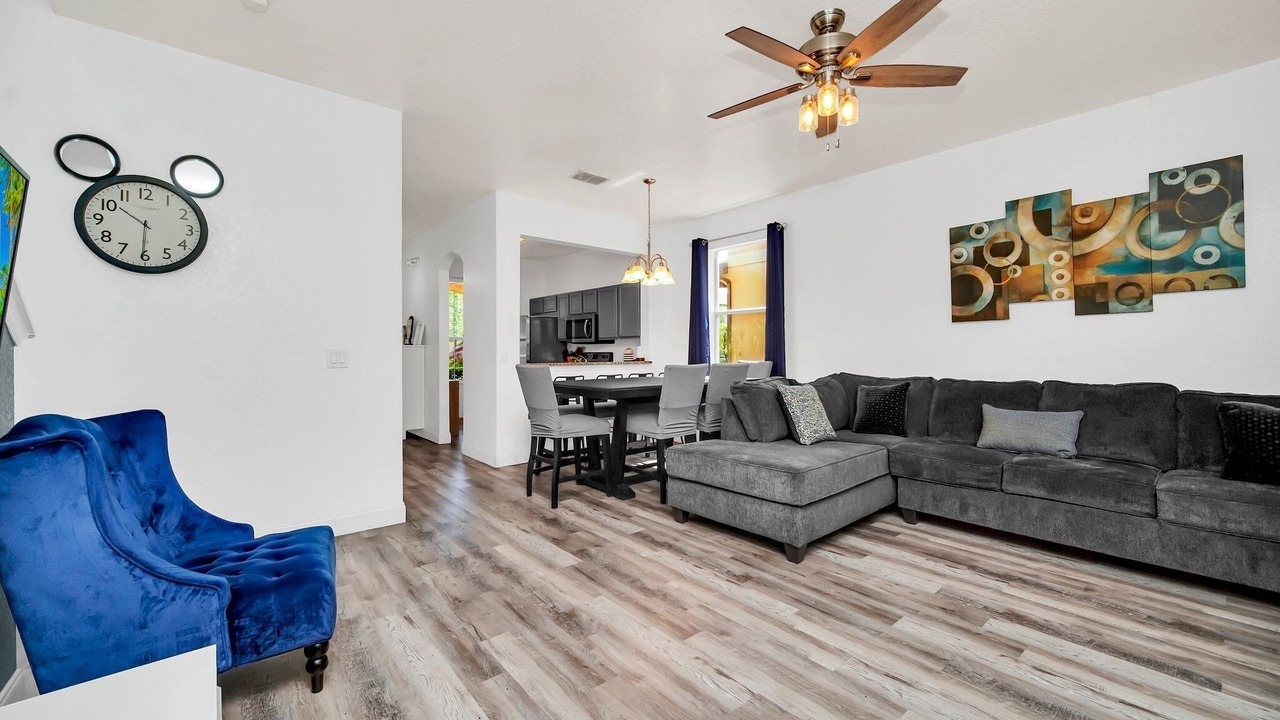 Photo of Livingroom in Regal Palms