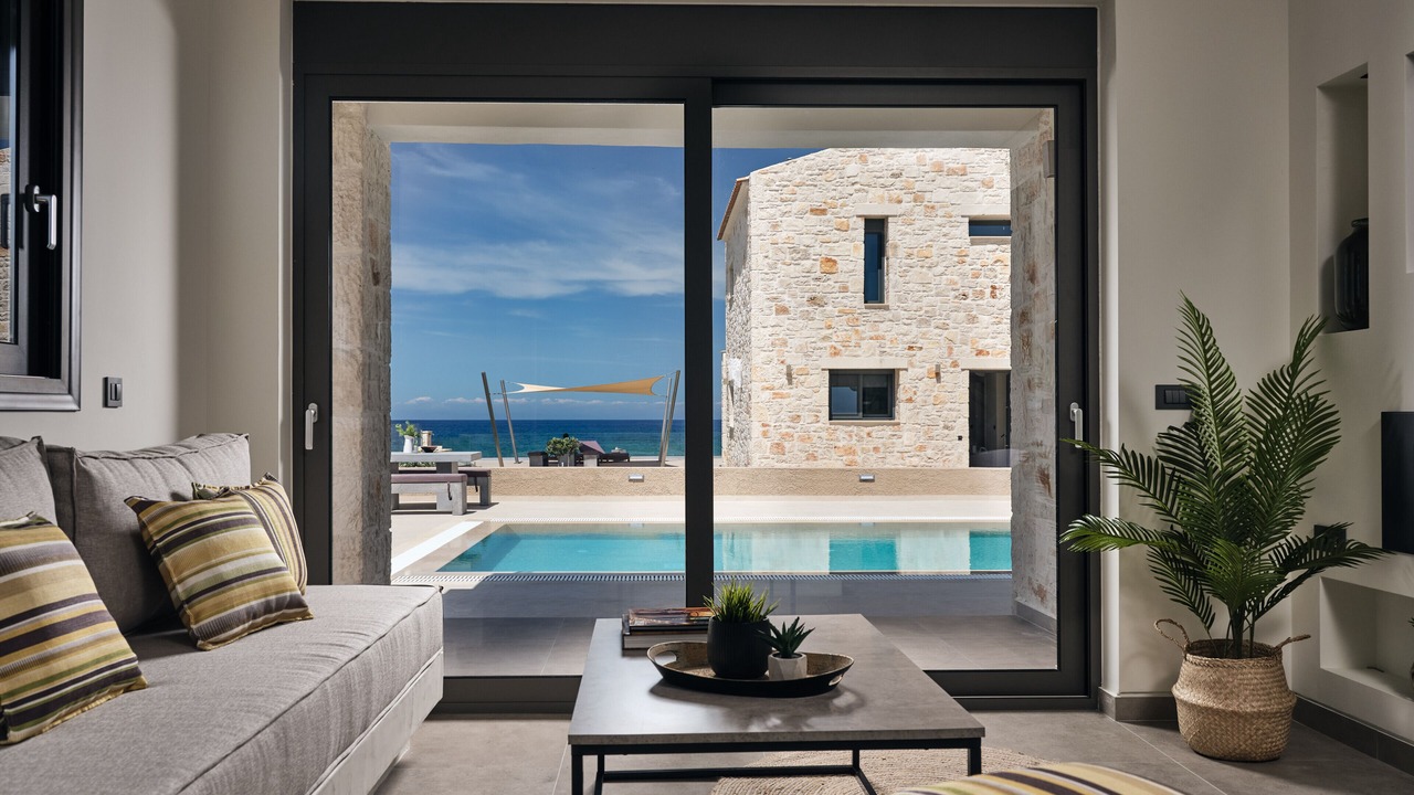 Photo of Outdoor in Neromilos