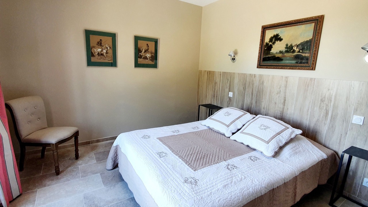 Photo of Bedroom in Rasteau
