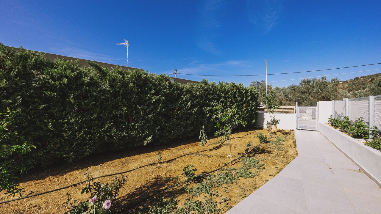 Photo of Outdoor in Monopari
