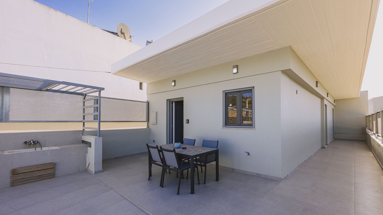 Photo of Outdoor in Monopari