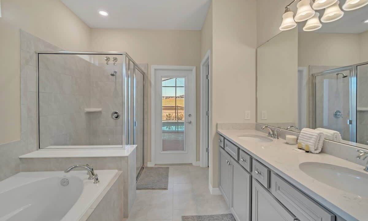 Photo of Bathroom in Davenport