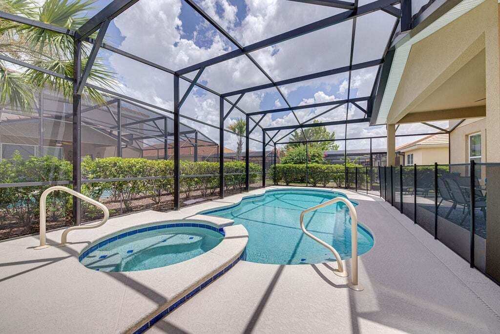 Photo of Outdoor in Loughman