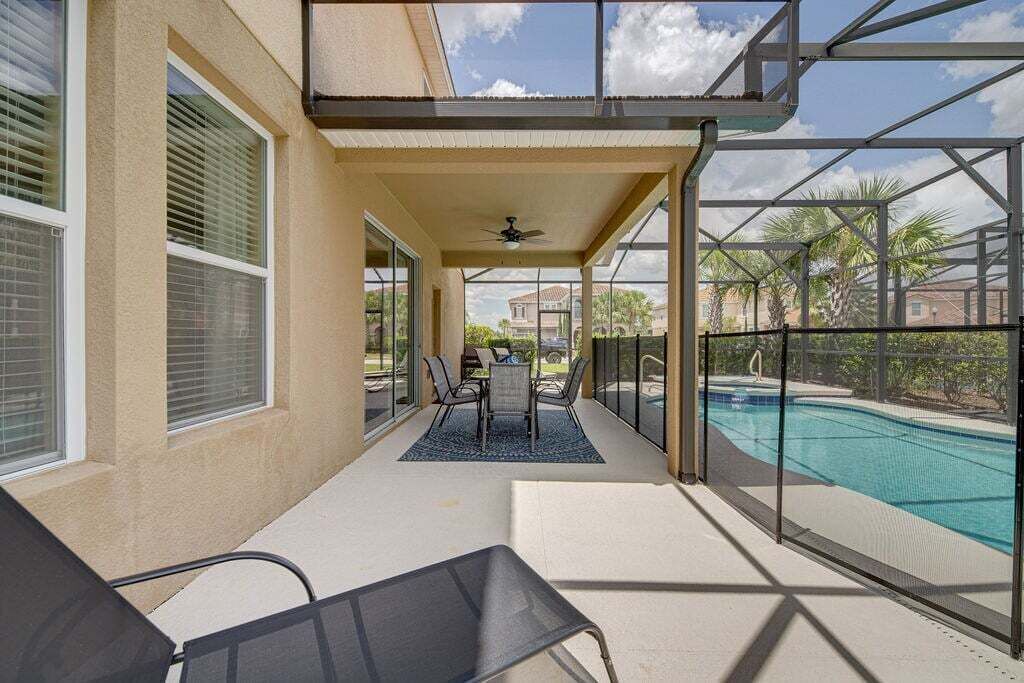 Photo of Outdoor in Loughman