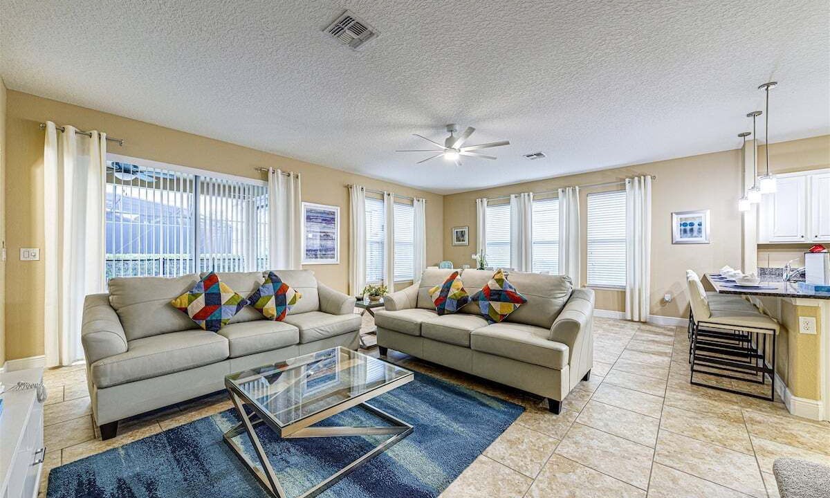 Photo of Livingroom in Loughman