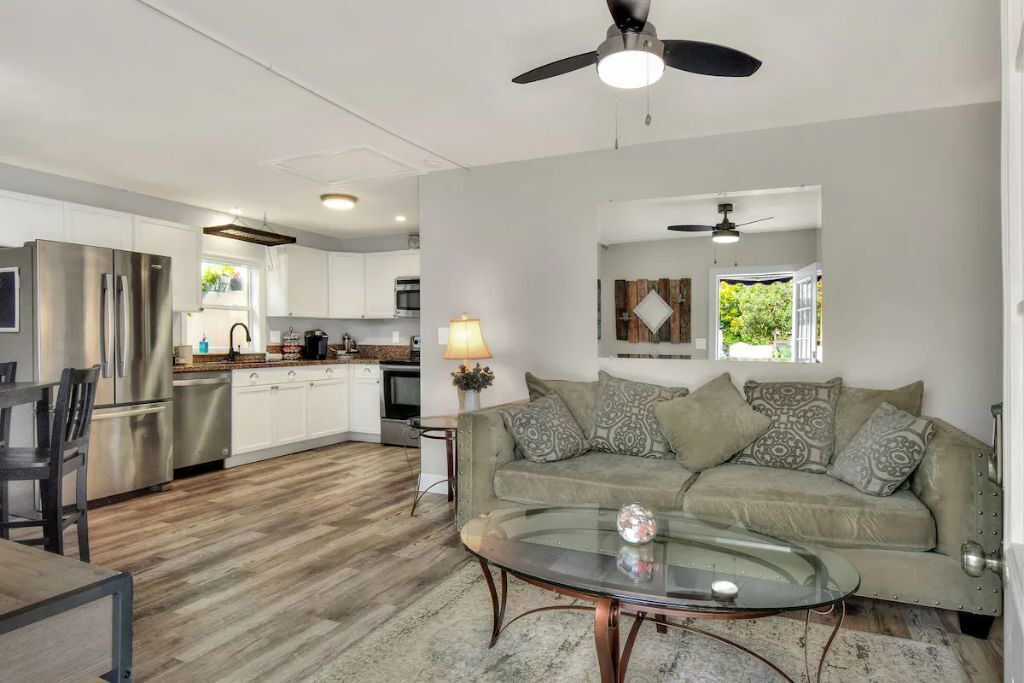 Photo of Livingroom in Lakeland