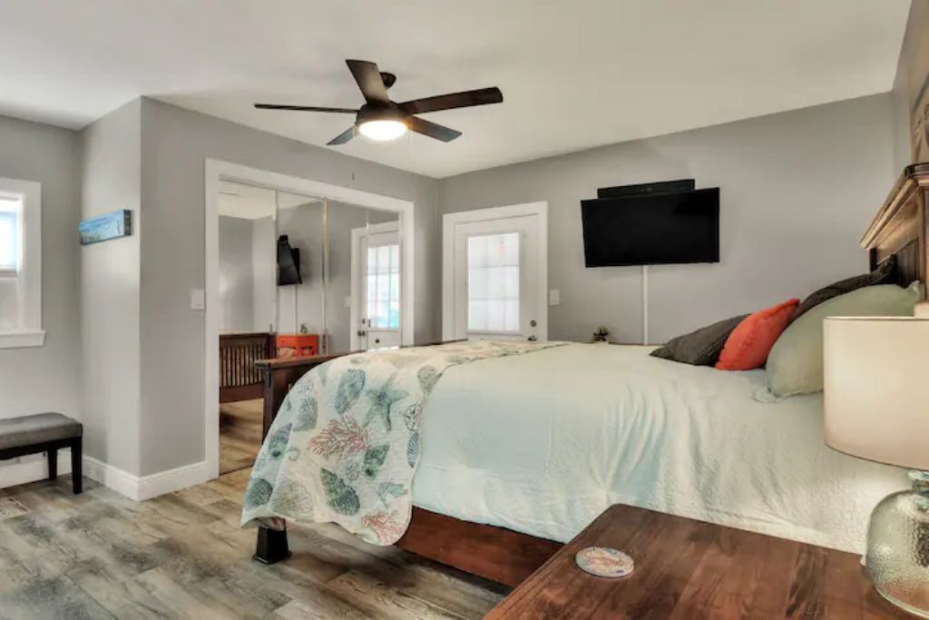 Photo of Bedroom in Lakeland