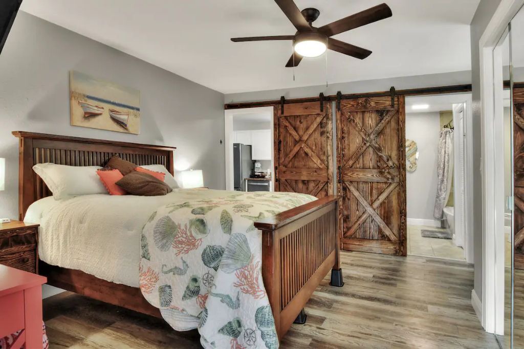 Photo of Bedroom in Lakeland
