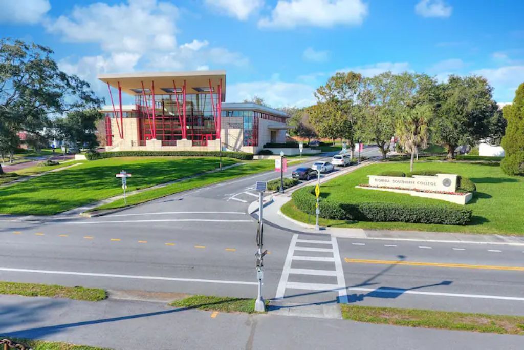 Photo of Outdoor in Lakeland