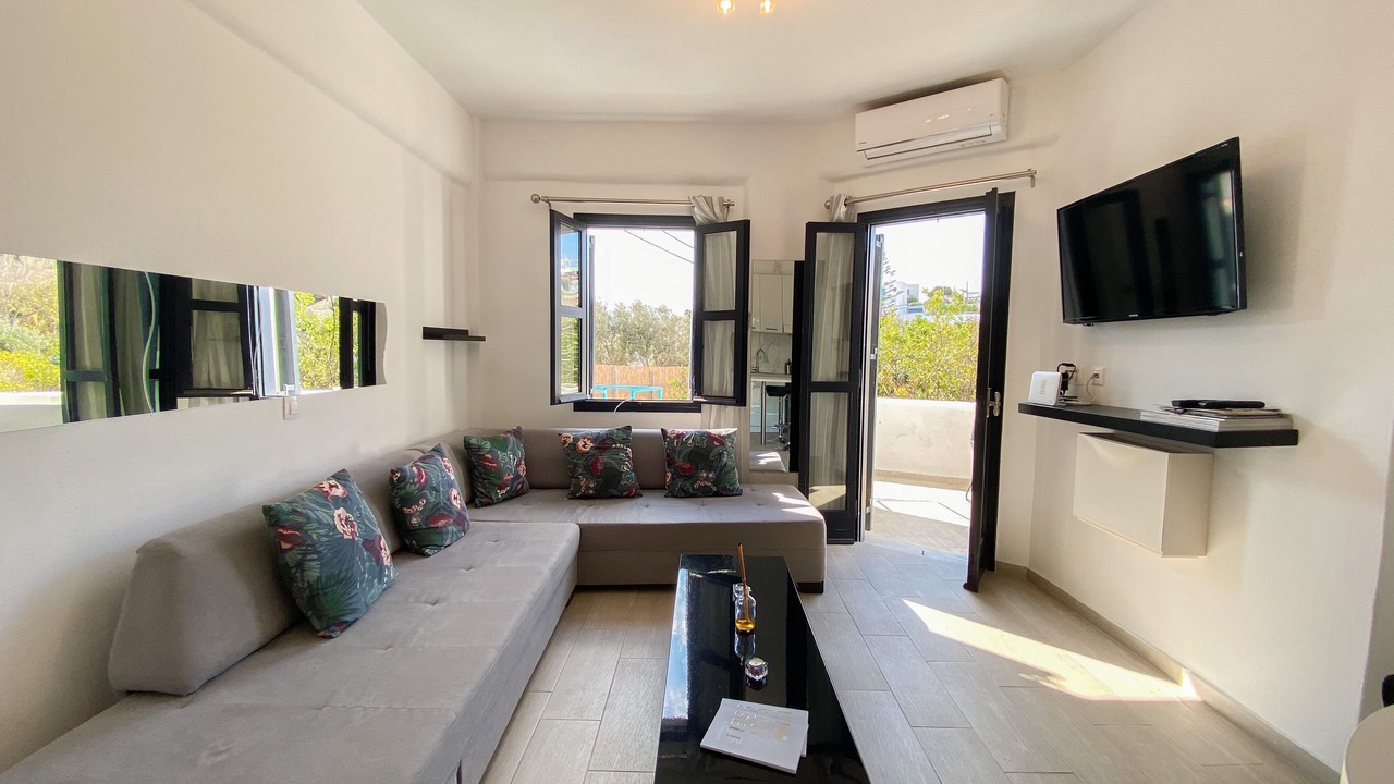 Photo of Livingroom in Platis Gialos