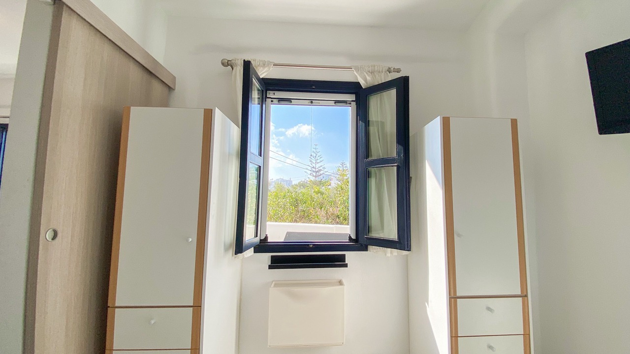 Photo of Bedroom in Platis Gialos