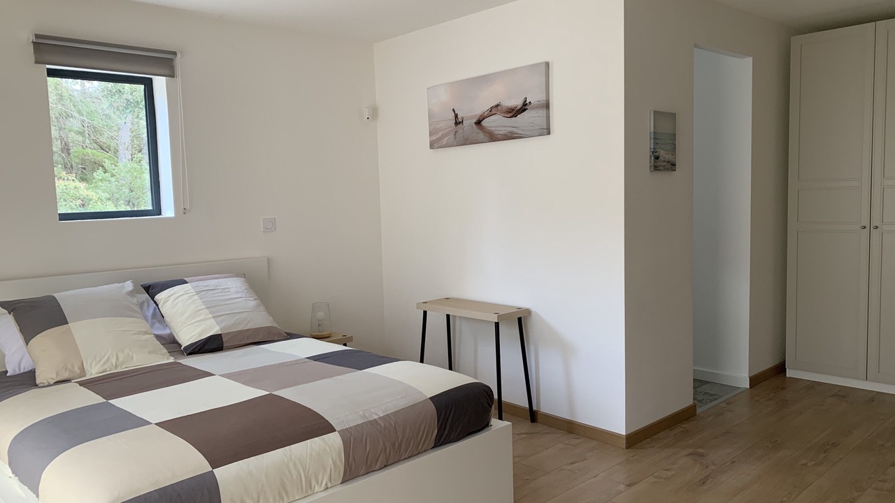 Photo of Bedroom in Flassans-sur-Issole
