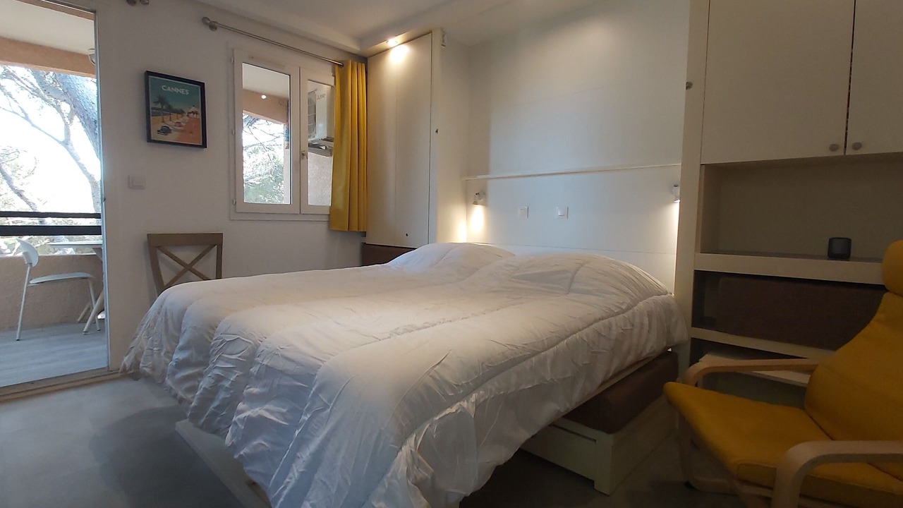 Photo of Bedroom in Valescure