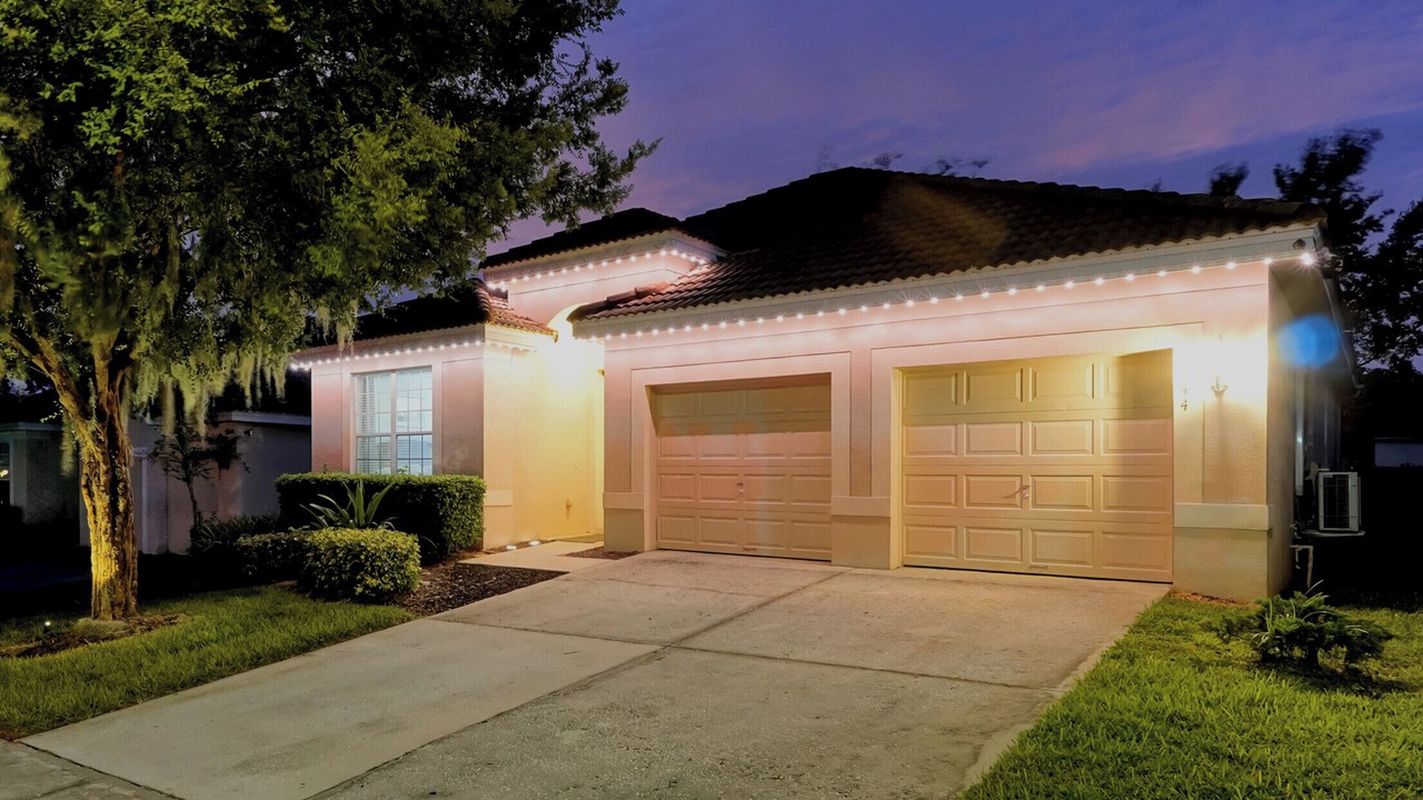Photo of Outdoor in Windsor Hills