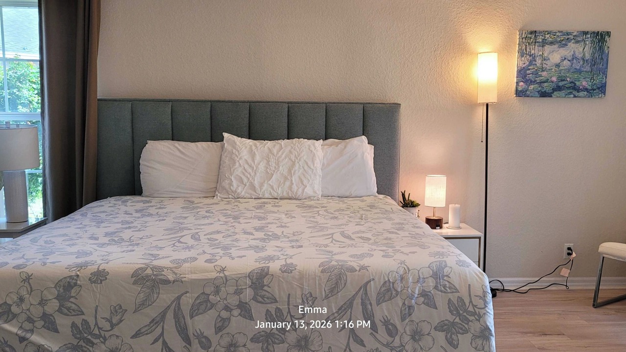 Photo of Bedroom in Auburndale