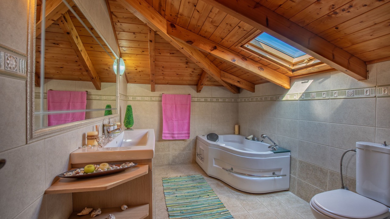 Photo of Bathroom in Agrilia