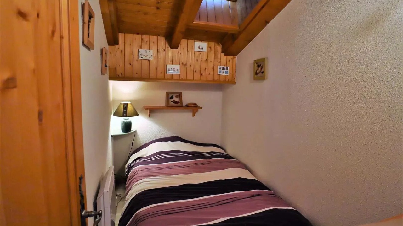 Photo of Bedroom in Areches