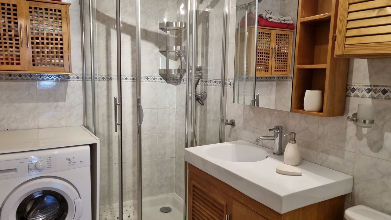 Photo of Bathroom in Cordon