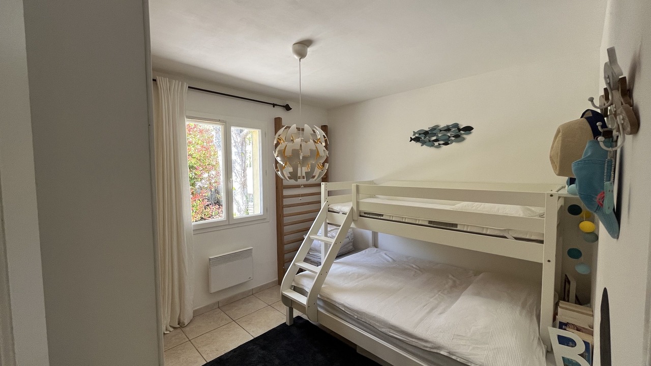 Photo of Bedroom in Flayosc