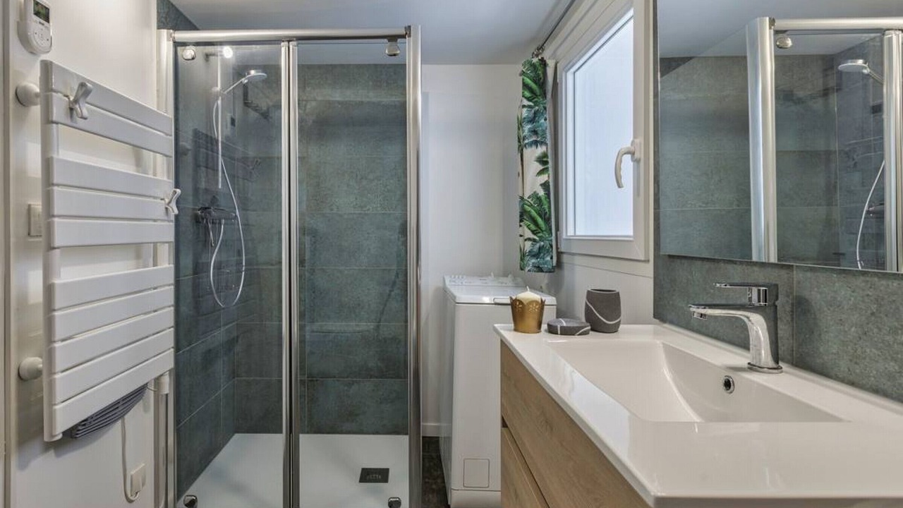 Photo of Bathroom in Montroc
