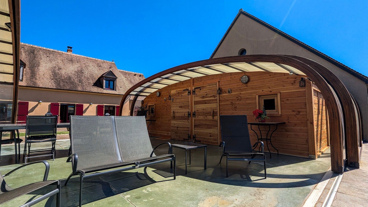 Photo of Patio Balcony in Pouligny-Notre-Dame
