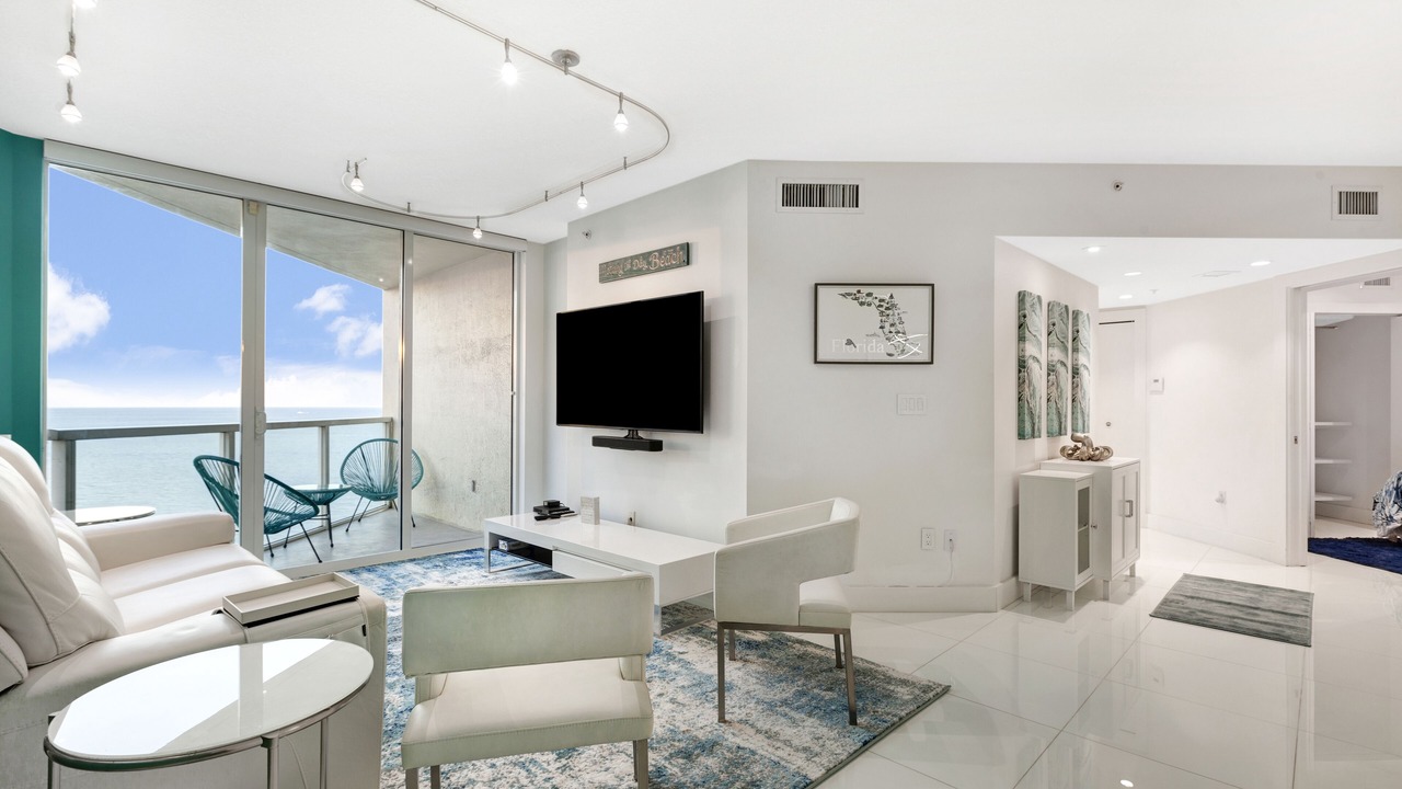 Photo of Livingroom in Sunny Isles Beach