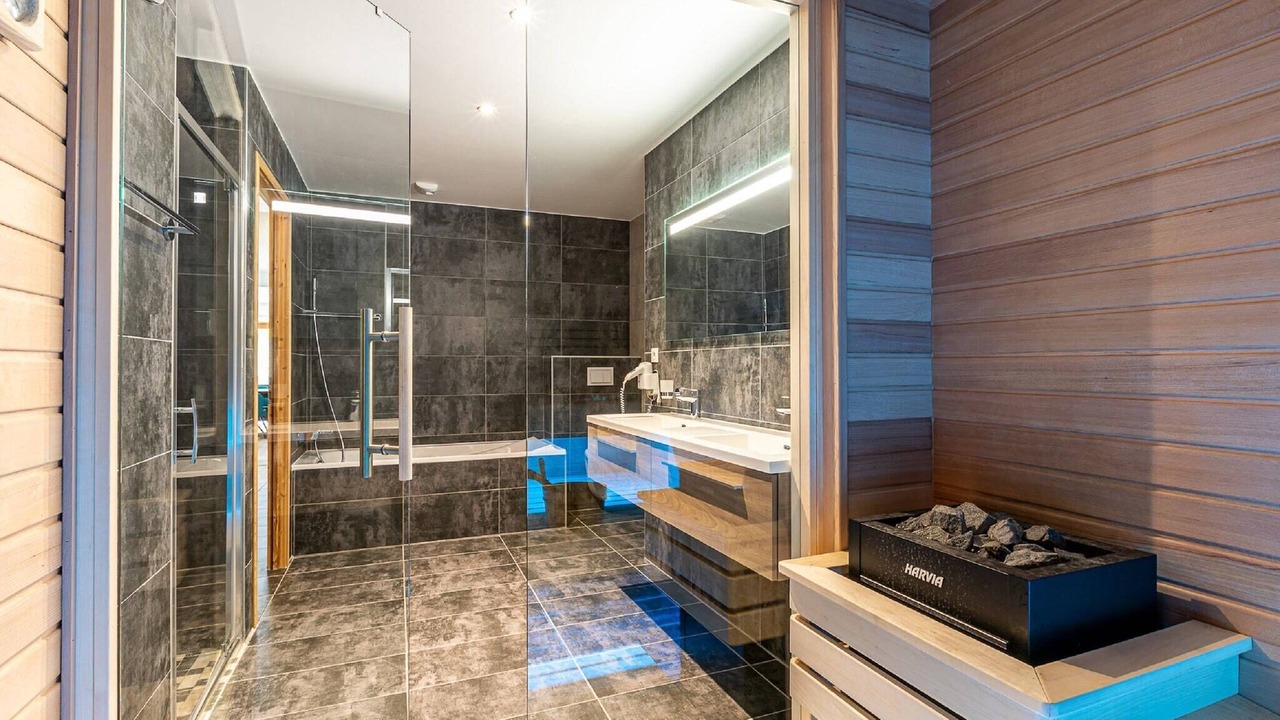 Photo of Bathroom in Abondance