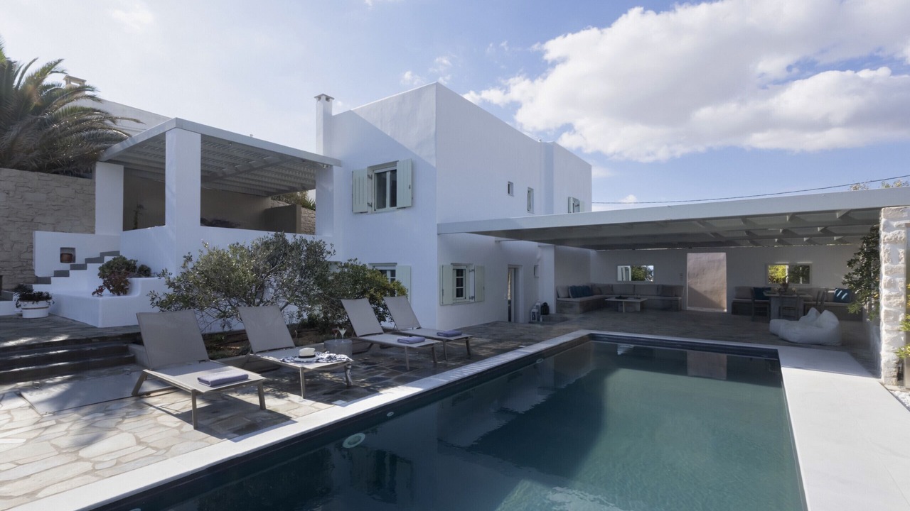 Photo of Outdoor in Paros