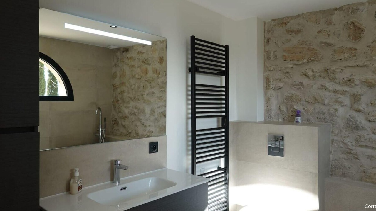 Photo of Bathroom in Callas