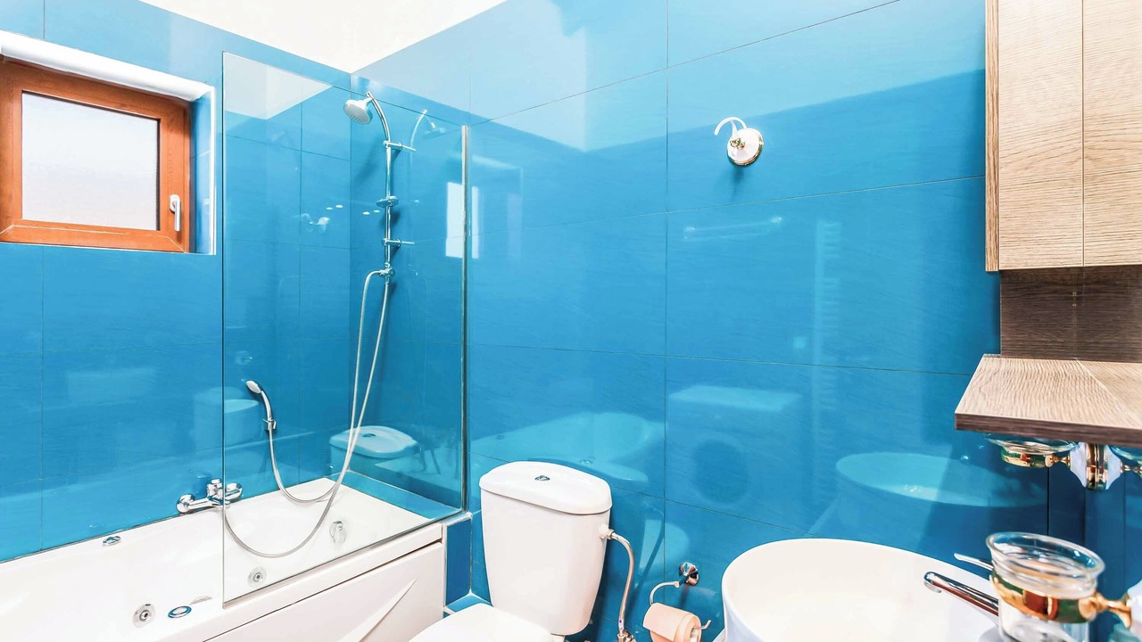 Photo of Bathroom in Elation