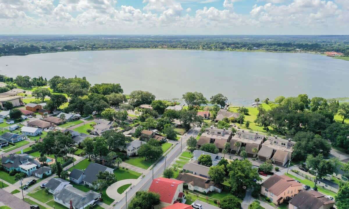 Photo of Outdoor in Lakeland
