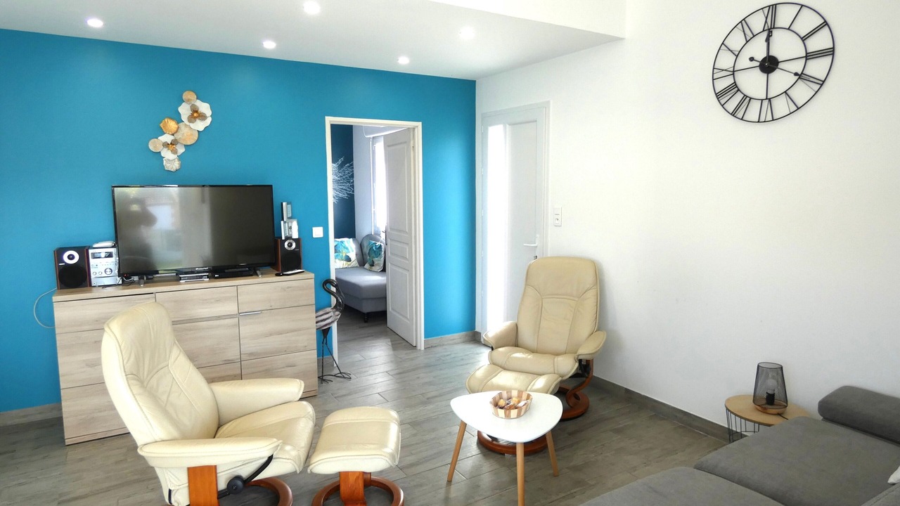 Photo of Livingroom in Commentry