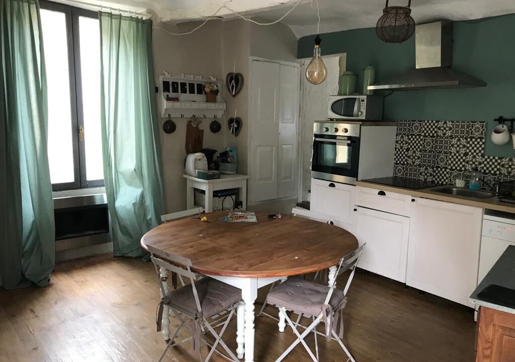 Photo of Kitchen in Entrecasteaux