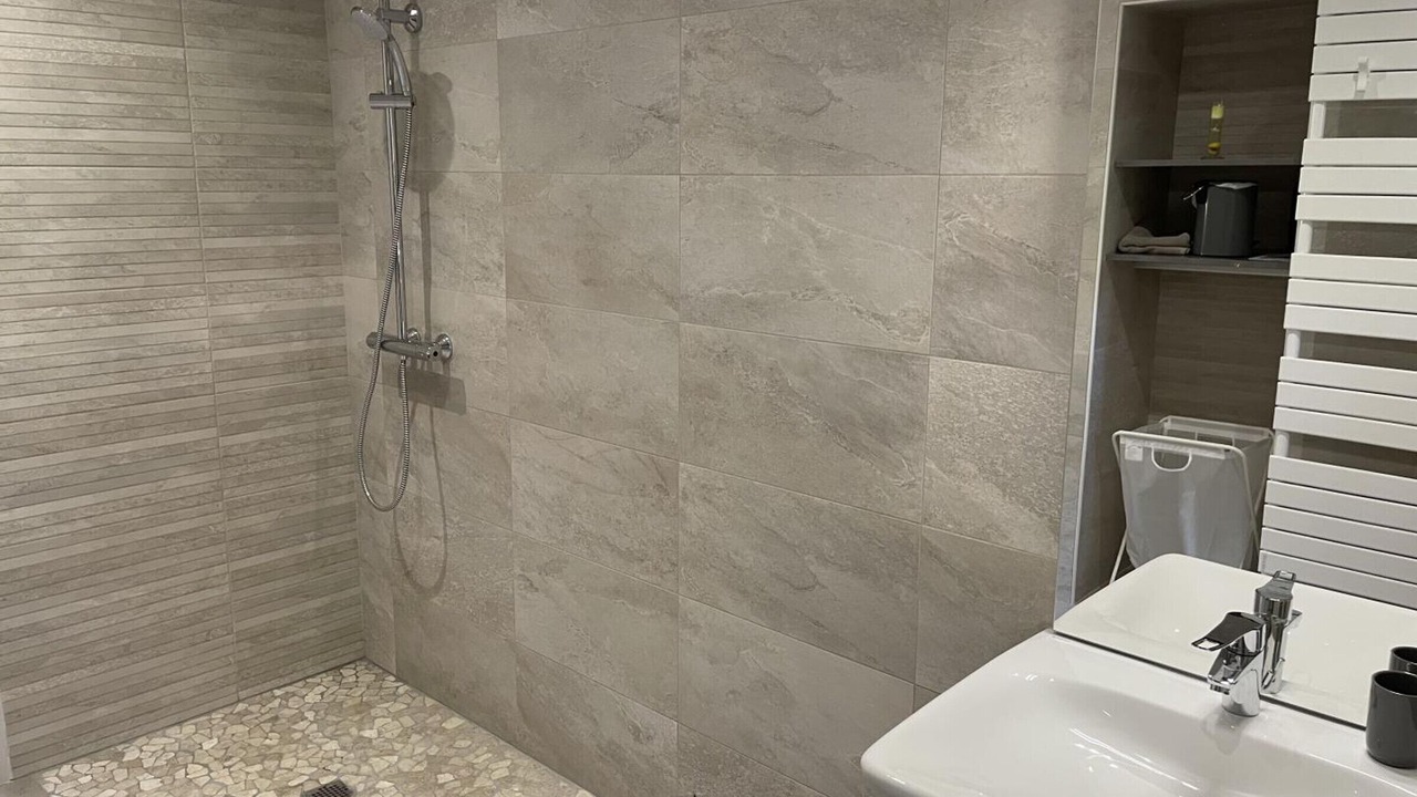Photo of Bathroom in Thiel-sur-Acolin