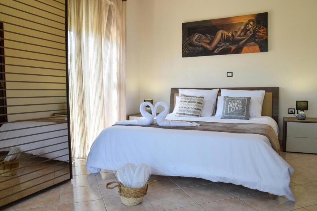 Photo of Bedroom in Asgourou