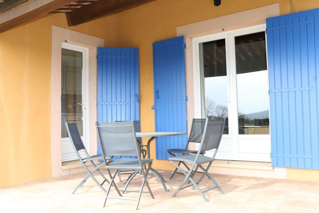 Photo of Patio Balcony in Saint-Trinit