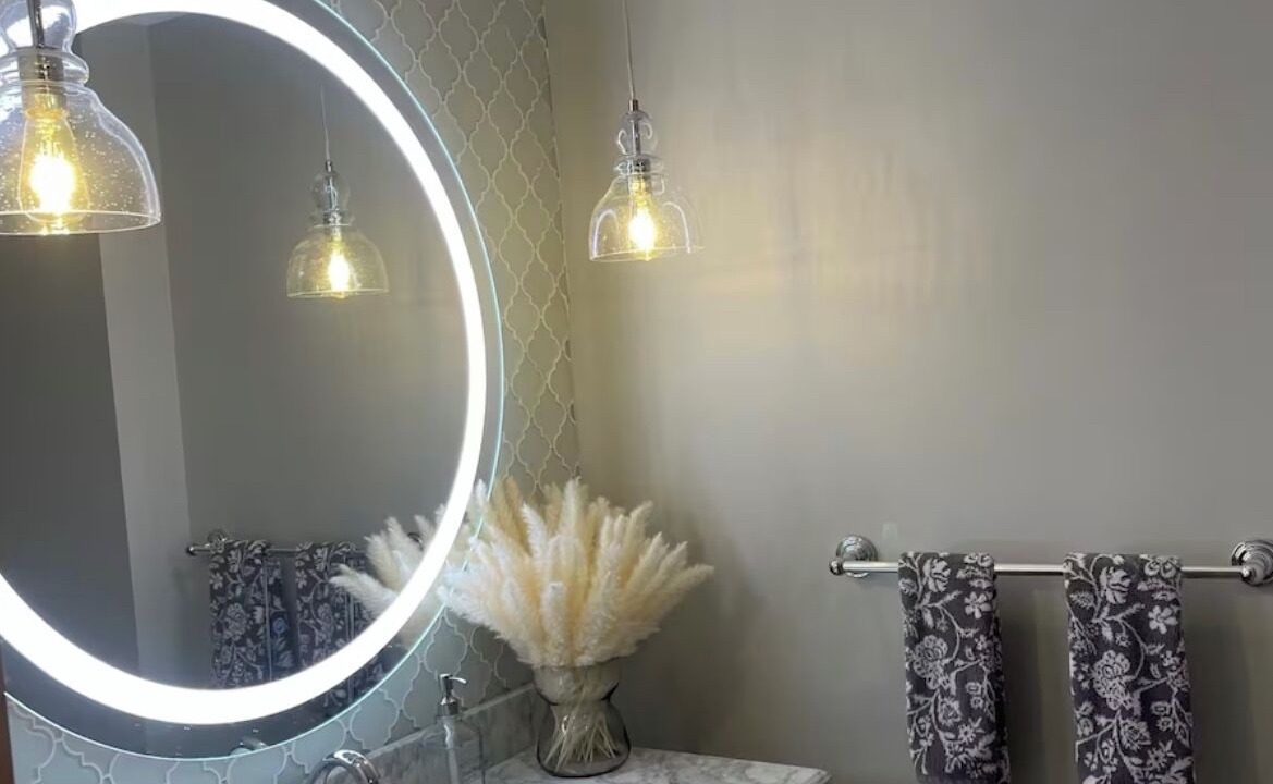 Photo of Bathroom in Ludlam