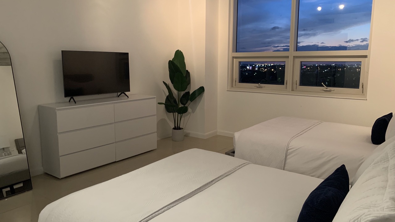 Photo of Bedroom in Midtown