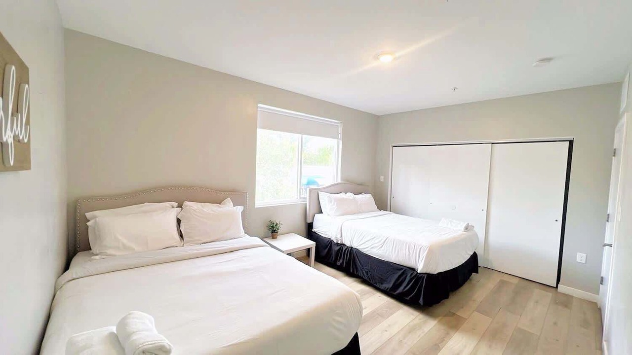 Photo of Bedroom in Golden Glades