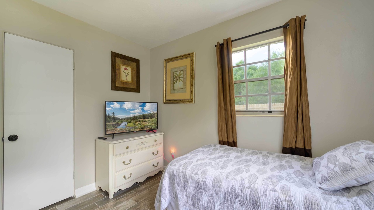 Photo of Bedroom in Winter Haven