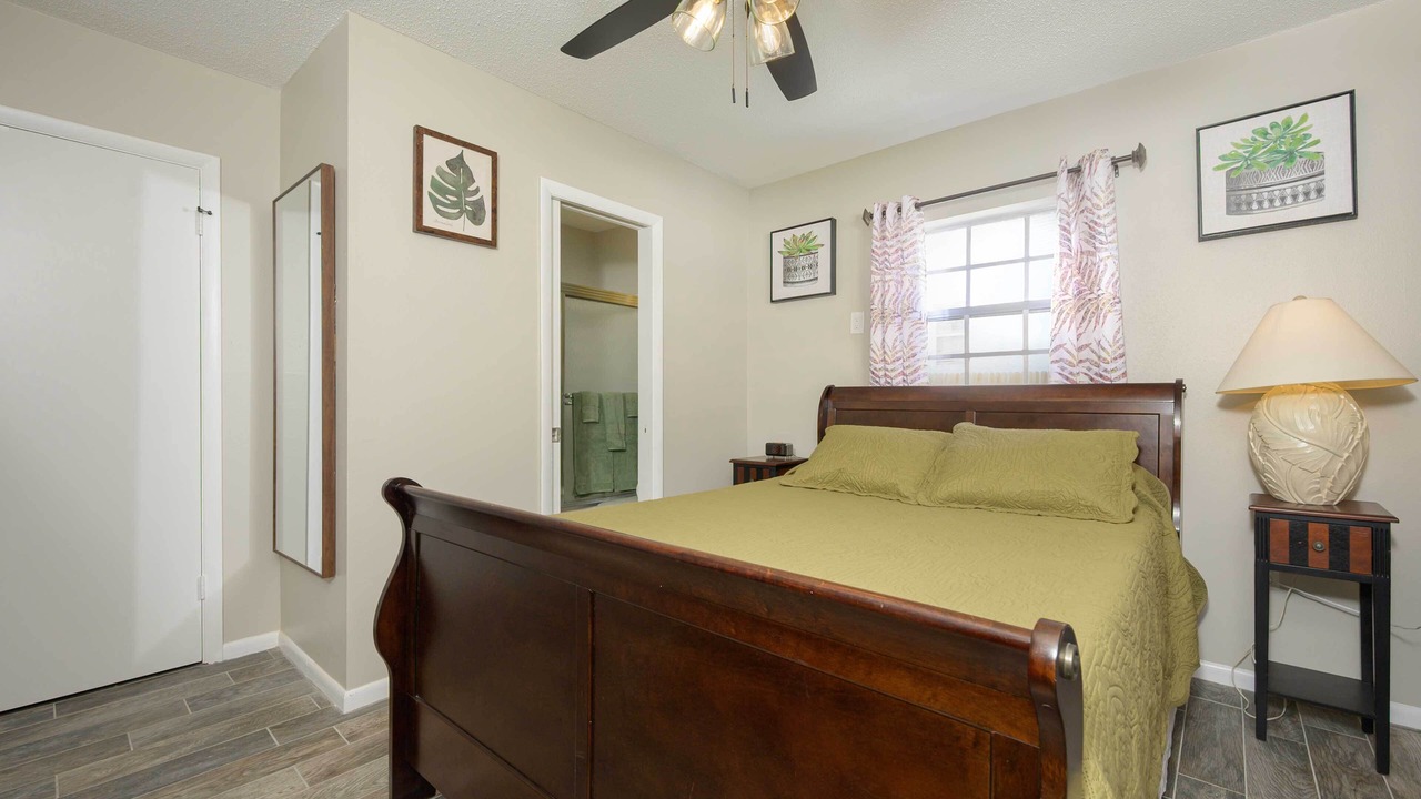 Photo of Bedroom in Winter Haven