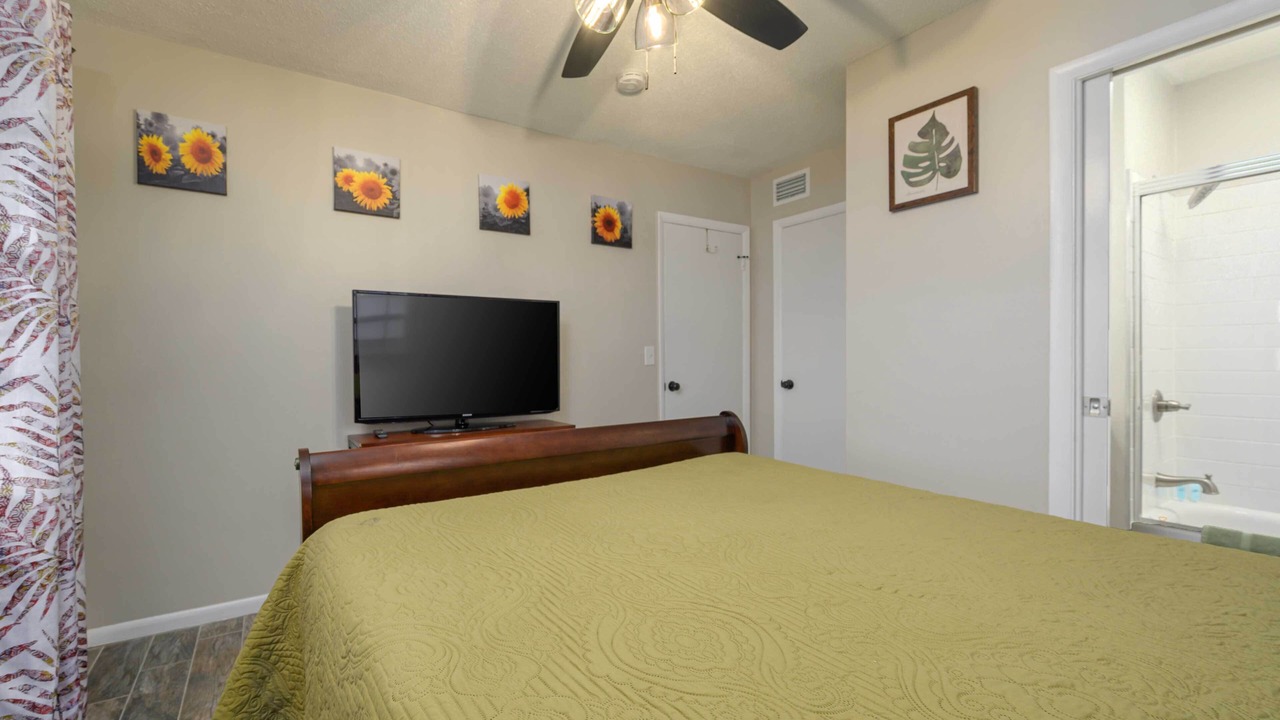 Photo of Bedroom in Winter Haven