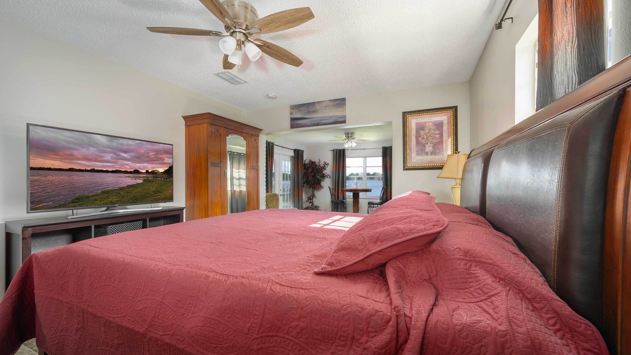 Photo of Bedroom in Winter Haven
