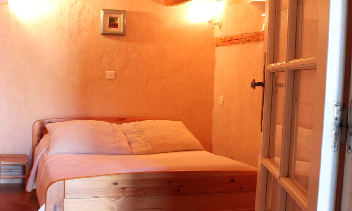 Photo of Bedroom in Varages