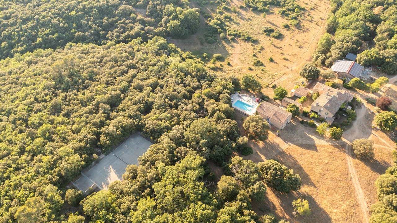 Photo of Outdoor in Varages