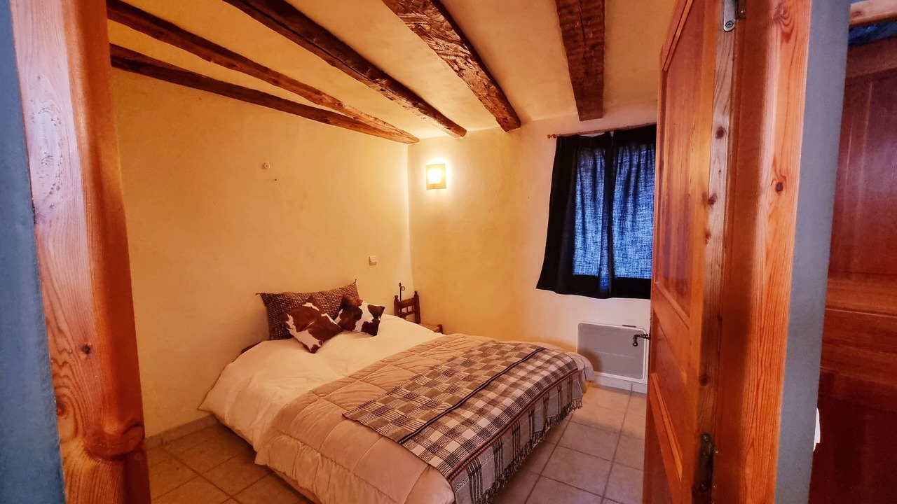 Photo of Bedroom in Chateau-Ville-Vieille
