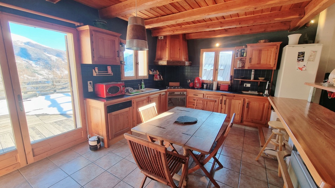 Photo of Kitchen in Chateau-Ville-Vieille
